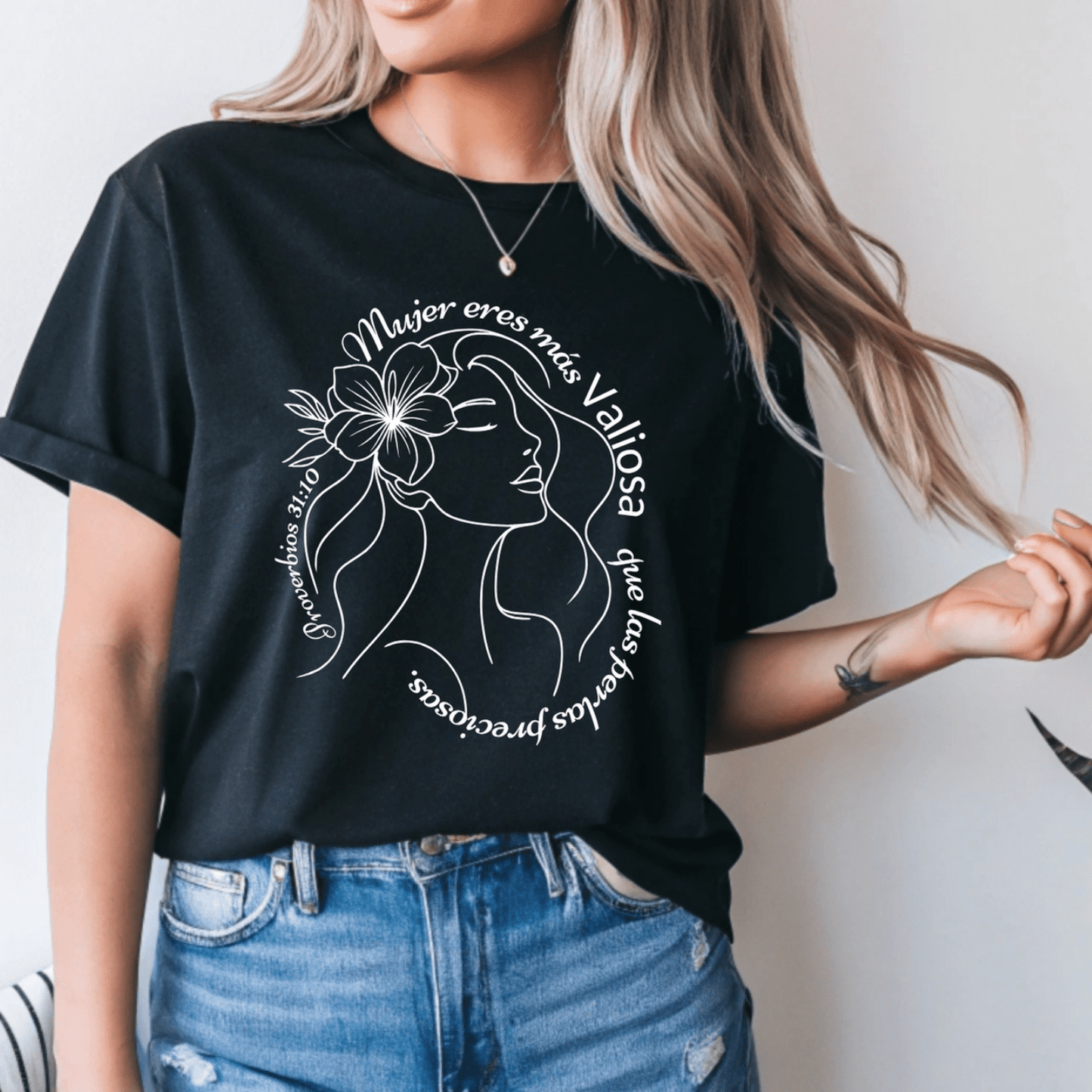 Mujer Valiosa - Camisa – Proverbios 31:10